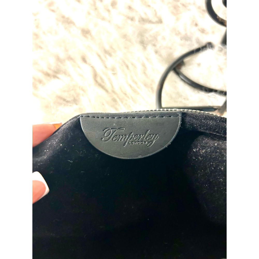 Temperley London British Airways First Class Velvet Bags (2) by Elemis - Picture 5 of 11